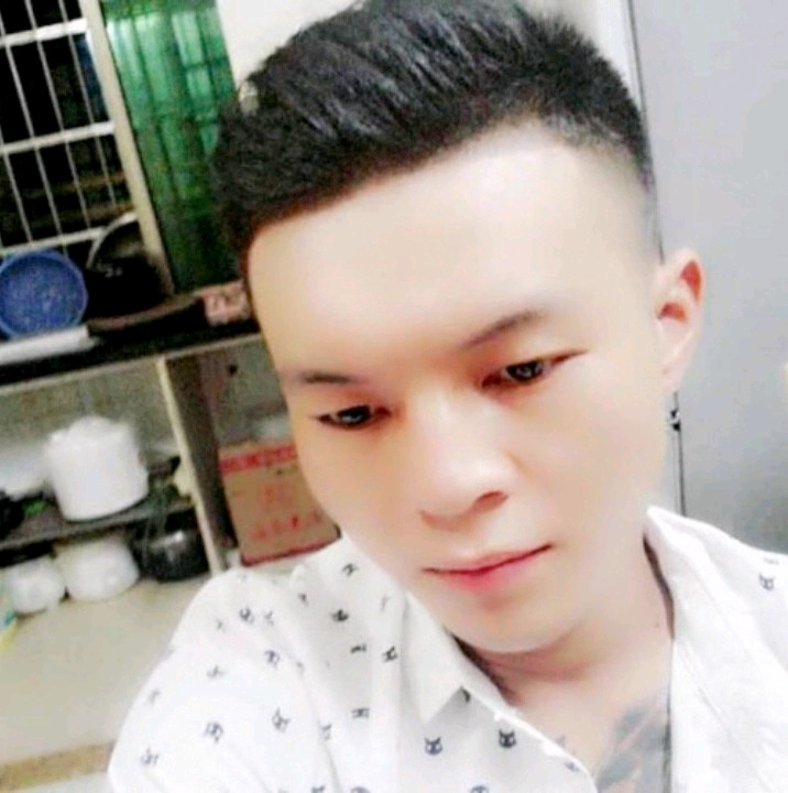 子龙的第一张照片--海南中老年相亲网